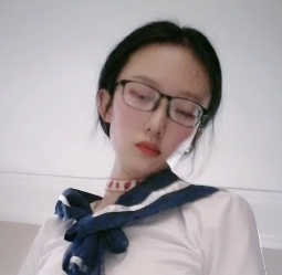 六六社反差女孩『小静』小母犬露脸私拍