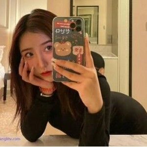 抖音小仙女模特@yuer有尺度下水资源