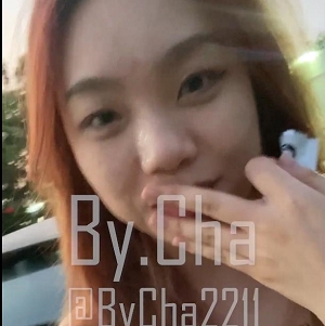 某推知名金主母狗-查小理，+勾引路人跪舔后推车[1V-965M]