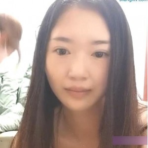 斗鱼辣妹主播（我是你的小甜甜）约见男粉的现场直播【1V，1G】