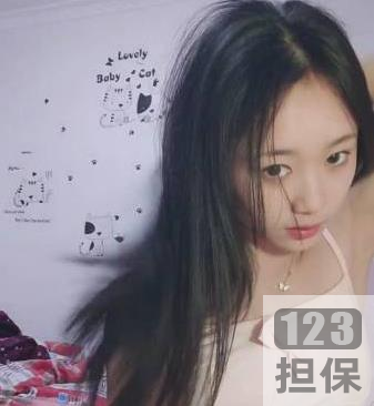 超甜美女神清纯羞涩可爱的校园妹子