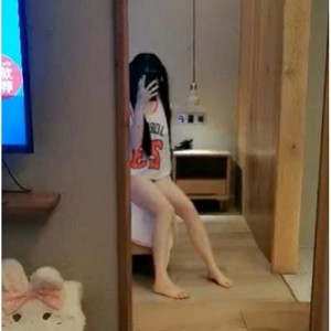 超人气新人：可爱幼齿粉嫩妹子美女罗莉妹胖次猫