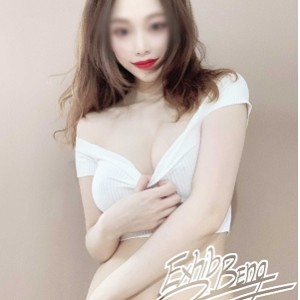 烈焰红唇：网红阿崩的给力视频