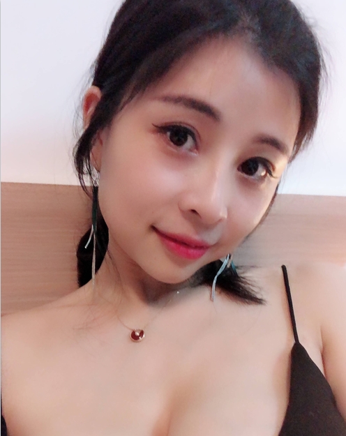 白嫩大罩杯合集