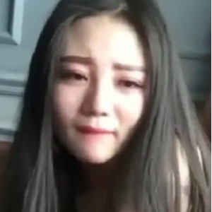 6W金逼事件清晰版本后推车出水好可爱132M百度云