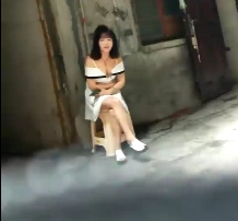 转载搬运街头女逛窑子2v2.1G百度盘