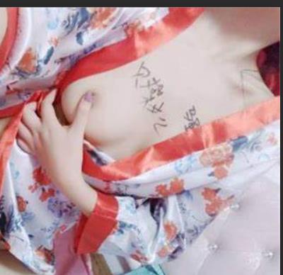 虎牙妹子雪糕酱三寸闺蜜合集