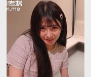 日本女孩的美食与音乐世界：探寻清纯可爱之美，探讨社会问题与性别平等