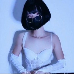 TS网红JinWanXuan1999高产资源合集，92个视频4.4G，口味重拳打肛特大号玩具