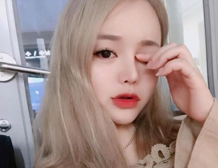 Anlizhaomio暗里着迷精选已婚少女资源合集266MB私拍女神