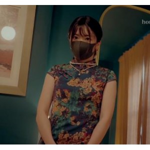 2023HongKongDoll：玩偶姐姐，第一天，1V，1.2G，时长27分，资源丰富，旗袍亮点