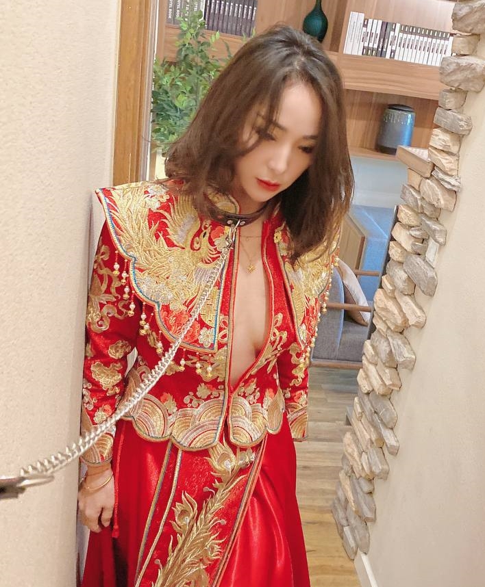 胖臀小狗兔兔VIP群81v4.7g视频收藏