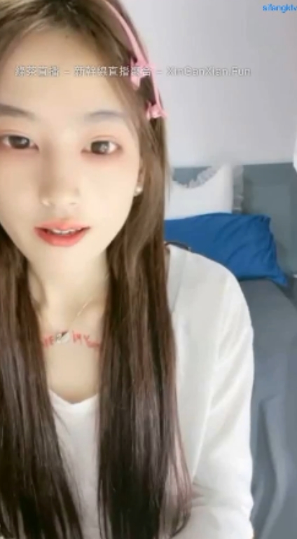 露露腿模女神全方位舞蹈秀视频6小时55分钟4.65GBMP4格式粉色球球头