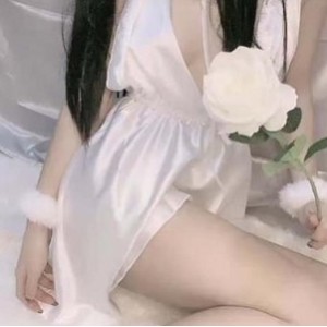 狸子姐：清纯可爱美女网红，稀缺资源有尺度定制合集13v-2.63GB