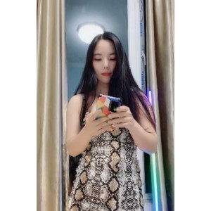 《花椒蜜桃大美美15v2.3g》视频：收藏量惊人，画质清晰，不容错过