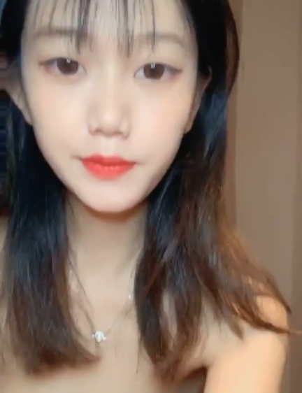 独特舞姿葡萄妹妹热舞视频13v9.1g