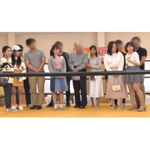 岛国综艺家庭对抗赛高清3V10.9G，YouMa主持，夏威夷游奖励，互换亲友，用嘴指J进入，100W日元！