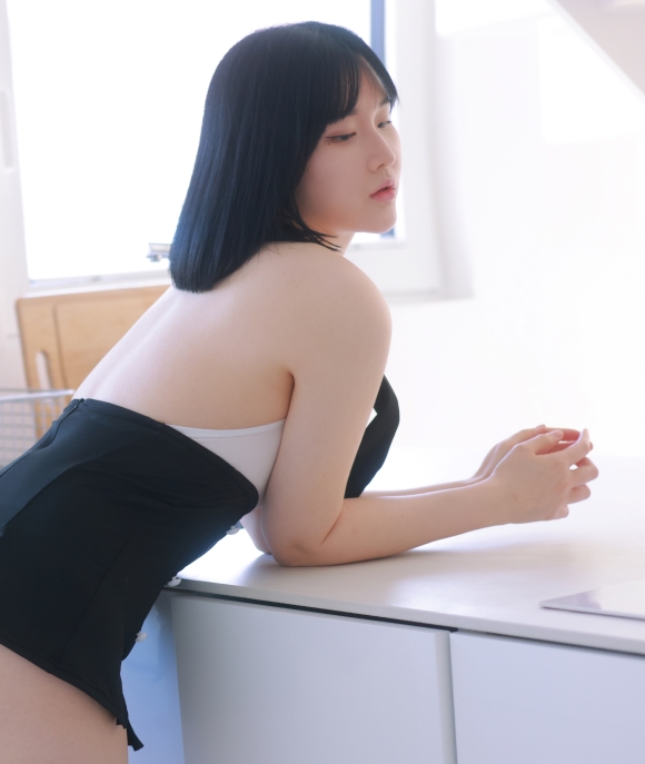 清晨美好，Yo-U女主播YeonJjuVol.4视频9三人游，875MB，百度盘永久链接随缘失效
