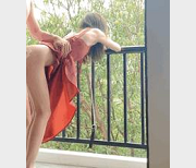 精品合集：高清视频，年轻漂亮，互动小钢炮，阳台自然，猫宝宝惊喜，收藏必备