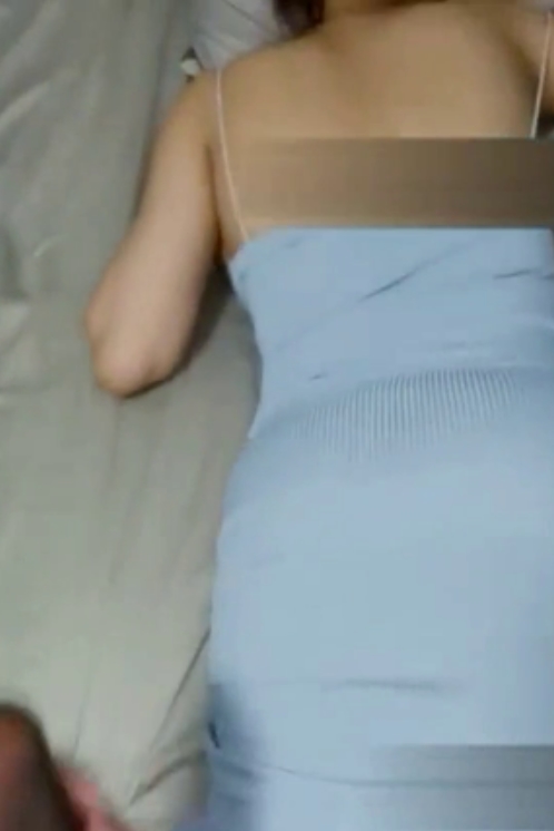 27岁D奶姐姐：海角剧情，收藏珍藏，视频4.67g，补百度，增加ED2K