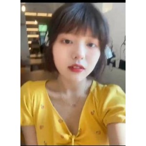 J液：超可爱妹子视频合集，作者自拍尽显魅力与善良