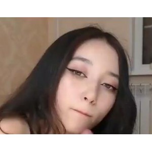 用嘴合集2(含少量口B，怼脸上)-305V-4.3G：美女小伙子全露脸，涵盖岛国、韩国、俄罗斯