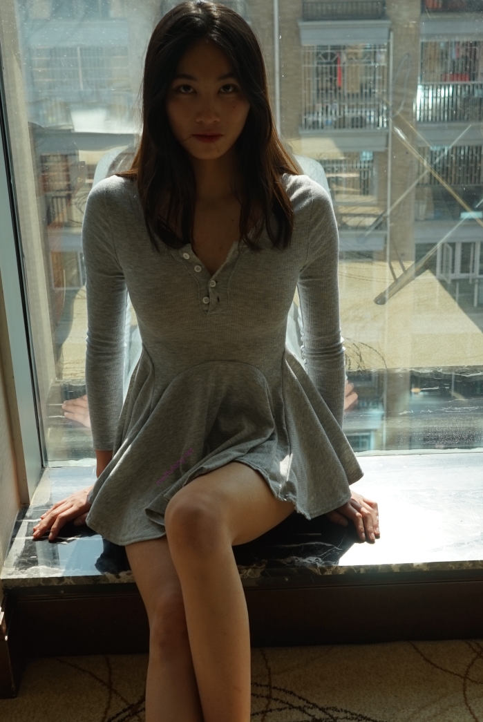 湖南师范韩珊私拍1V5.22g高清图片作品展示下载收藏