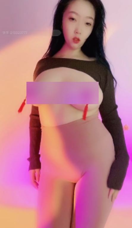 独家欣妹妹新抖馒头闪现极限热舞诱惑48V/2.8G