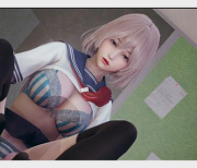 《G尼哥的妻子1-5全系列精品合集》20分钟总时长，、绿M情节，多人游爆弄，观看下载