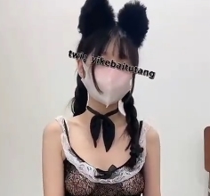 0.99G私拍白兔糖33V四人游自行打包，百度盘下载！