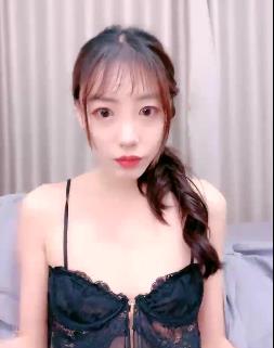 米菲：甜甜的少女自拍闺蜜三人游，粉丝反馈无男主纯道就娆下载观看