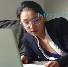 留学生刘玥动情OL白领玩某处美妙境界1V视频1.07GB百度盘