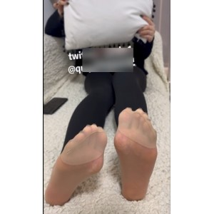 《ququ的爱脚日记》合集：足系列视频福利，总计2.98G，15个精彩作品！