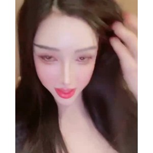 高清720P！顾灵曦馒头露脸，土豪互动服装丝袜诱惑，多重福利视频等你解压！