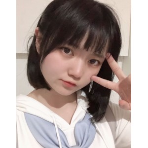 《高颜值学生妹互动小狗，金主撞击泄密青春》