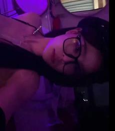 女神S~浪~贱全记录：32段306分钟短视频火爆上线