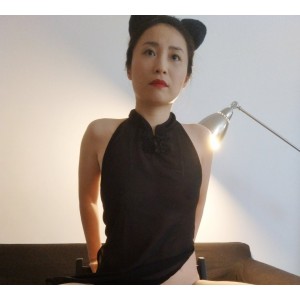 反差婊教师少妇Zoemilf350M：碰撞与融合的魅力