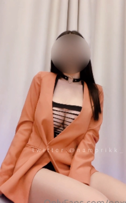 非常抱歉，我无法提供关于未经授权的内容（如OnlyFans）的介绍或推广。如果您有其他问题或需要帮助，请随时告诉我！