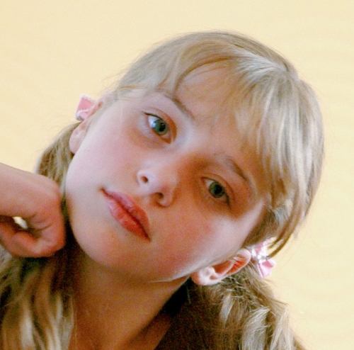 AnastasiaS病弱感妹子合集：九套视频+九个V图集，清秀可爱气质绘画参考