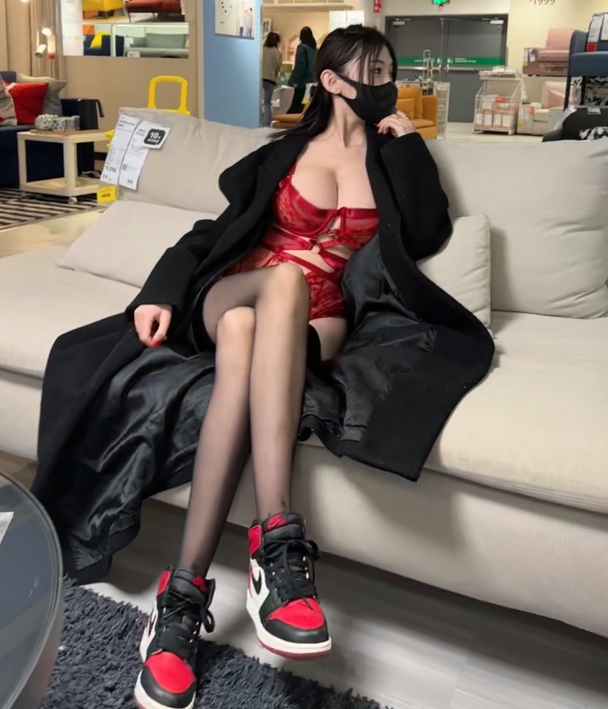 Dearie26g合集是一个精彩纷呈的视频收藏，让人目不转睛，沉浸其中。快来一探究竟吧！