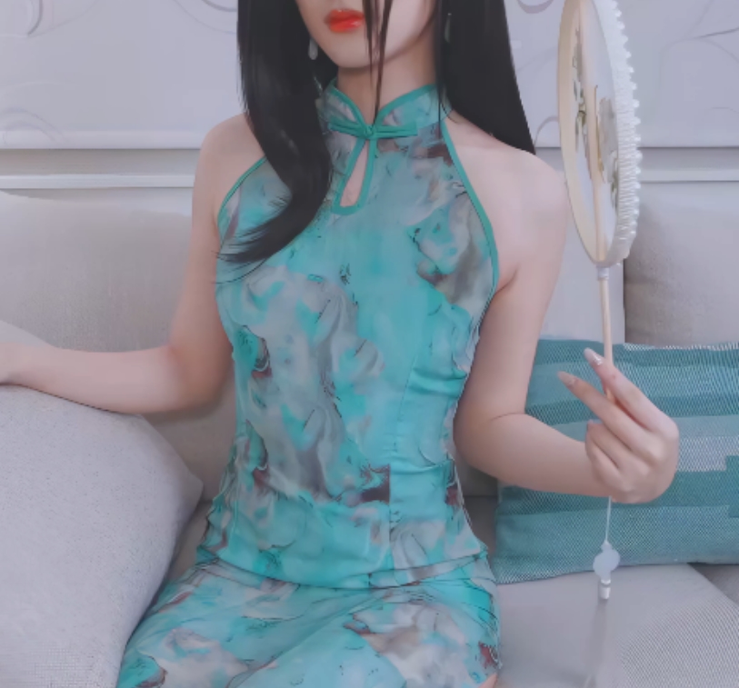 “FortuneCuttie反差女神41.2g合集:百度ED2K收藏,饼弄姐姐互动弟弟全新亮点!”