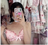 麦麦脆汁鸡的精彩视频，感受这款美味小吃的魅力。