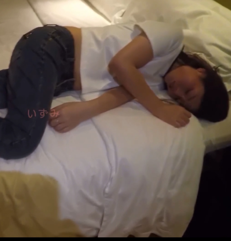 可以通过补百度平台下载这部覗魔系列的高清全集。不容错过的精彩视频，赶紧解压下载吧！