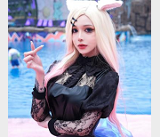 推特网红TS酱酱蓓蓓酱最新作品资源分享：14个精彩视频与557张绝美图片，黑丝白丝渔网尽显魅力，期待与男友的特别互动直播！