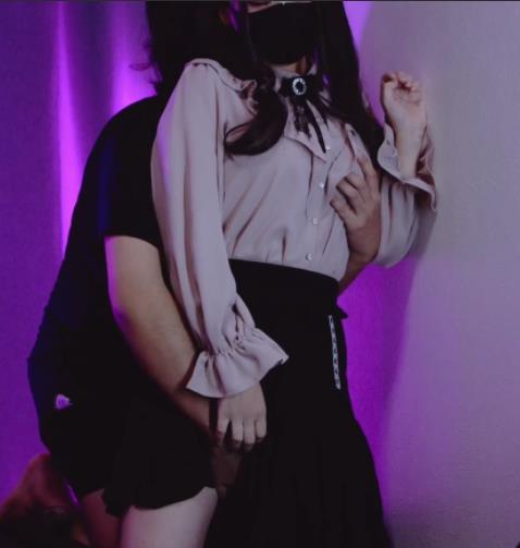 日系美女Echiechi稀缺资源36v43.5G合集，超人气萌妹地雷系女友惊艳亮相