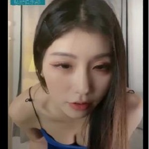 Bigo小野马道具表演，颜值身材超赞6V6G