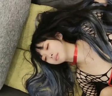 热门42分钟真实表哥自拍视频曝光！兄弟表妹资源爆火，知情人揭秘下水道探险身材颜值！观看下载