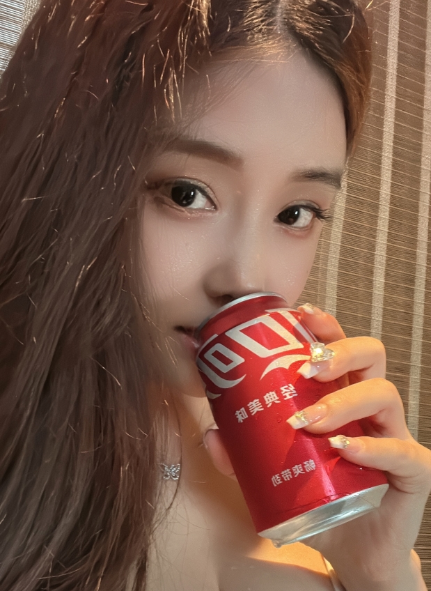 抖音美女奶雯原图维密圈全集800MB百度盘资源购买