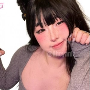 独特魅力！颜福利姬阿黑视频火爆，收藏量达88