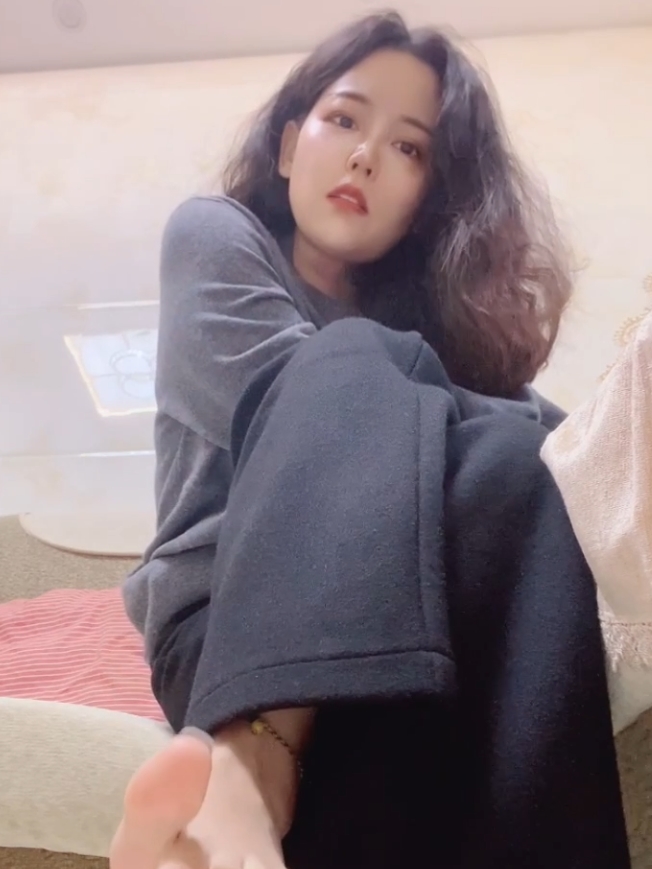 豆满月套路直播视频合集，17个视频，总大小9.38G，收藏量70，百度ED2K分享